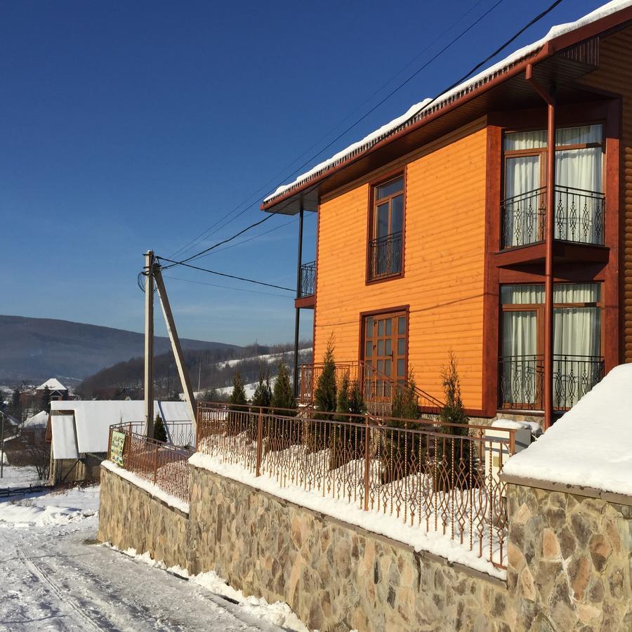 Mini Hotel Solnce Karpat Poljana Eksteriør bilde
